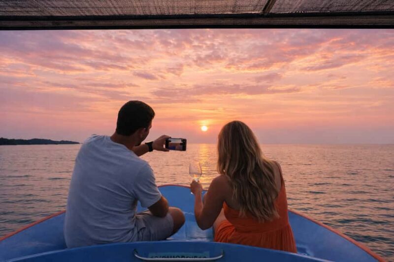 Mirissa: Sunset Cruise with Relaxing Evening Boat Tour - An In-Depth Look at the Mirissa Sunset Cruise Experience
