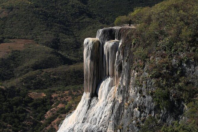 Mitla, Tule, Hierve el agua and Teotilán - Good To Know  
