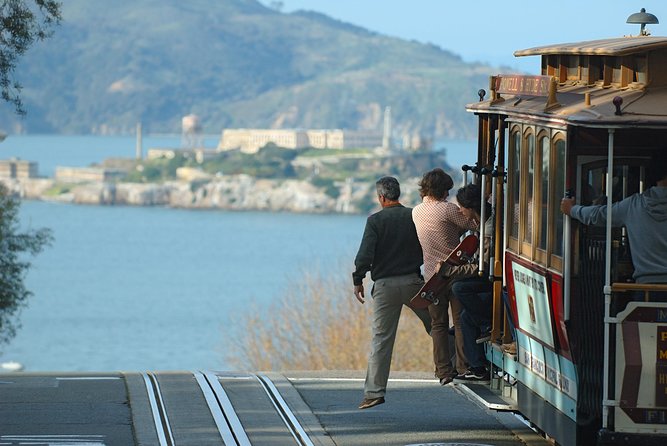 Mix & Save: San Francisco Grand City Tour Escape From the Rock Cruise - Common Questions