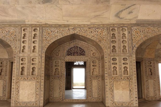 Mixed India Tour That Show Different Taste, Culture, Food, Heritage and Wildlife - Cultural Experiences