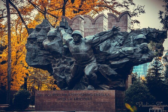 mixed tour (walking and using public transports)+museum - Transportation and Group Dynamics