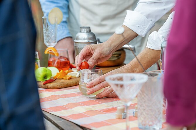 Mixology Class: Craft 2 Cocktails & Aperitif in Chianti - Craft Cocktails Experience