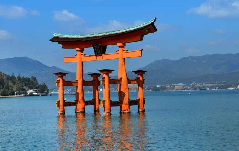 Miyajima Floating Torii & Hiroshima Peace Park Day Tour - Hiroshima: A City of Reflection and Resilience