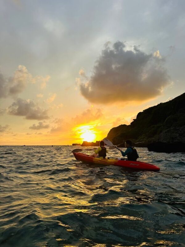 Miyako Island Select Morning or Evening Beach SUP or Canoe Tour Experience (Okinawa) - Paddling inside Imgya Marine Garden