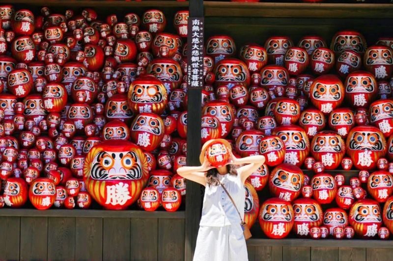 Miyama Thatched Village & Katsuoji Temple & Arashiyama Bamboo Forest Path & Nonomiya Shrine Day Trip | Departing from Osaka - Katsuoji’s Daruma dolls set the tone