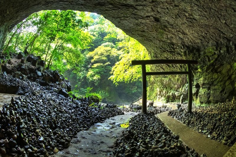 Miyazaki Kumamoto Exploration Tour | Kamishikimi Kumanoza Shrine, Amanoiwato, Takachiho Gorge, Mount Aso, Kurokawa Onsen Day Trip | Departing from Fukuoka - Mount Aso, Kusasenri and Kurokawa are separate choices