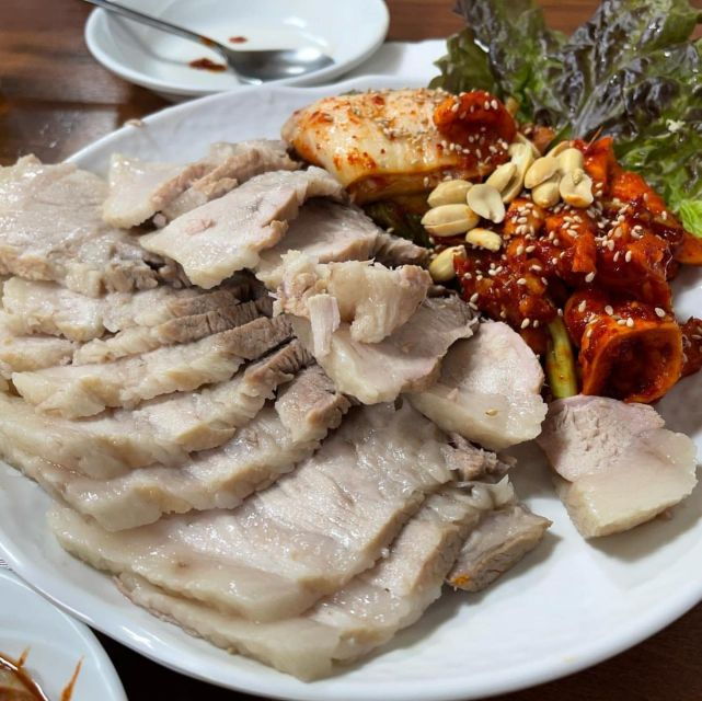 MMCA Art Gallery Curation and Authentic Korean Cuisine - Art Gallery Highlights