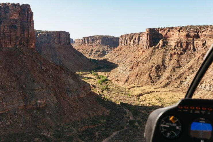 Moab: Arches Backcountry Helicopter Flight - Activity Details
