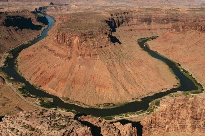 Moab: Arches Backcountry Helicopter Flight - Live Tour Guide and Gift Option