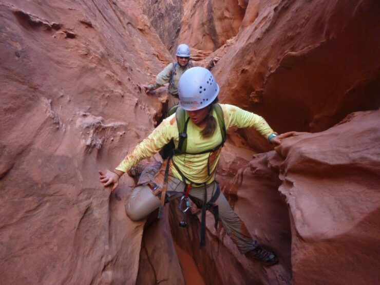 Moab: Morning or Afternoon Half-Day Rappelling Tour - Tour Experience