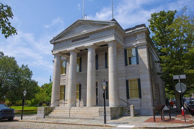 Moby Dick's New Bedford Smartphone Guided Walking Tour - FAQ