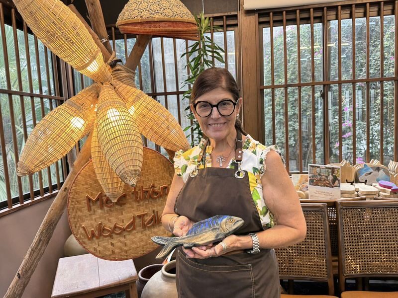 Moc Thon Hanoi: Wood Carving Workshop in a Tranquil Hidden Villa - Practical details before you book