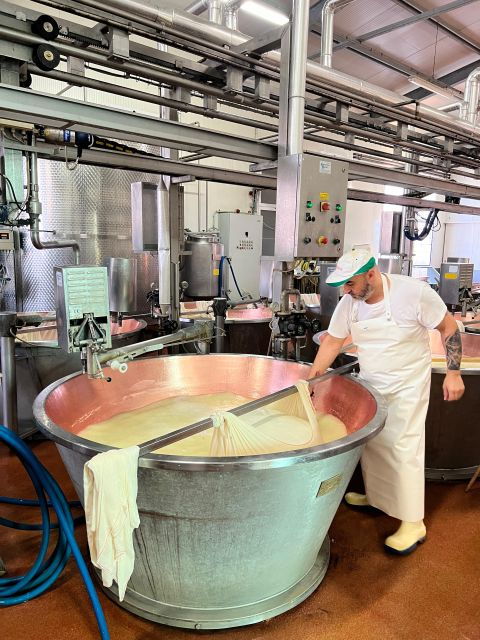 Modena/Bologna: Ferrari, Lambo, Cheese, Vinegar Tour w/Lunch - Is It Worth the Price?