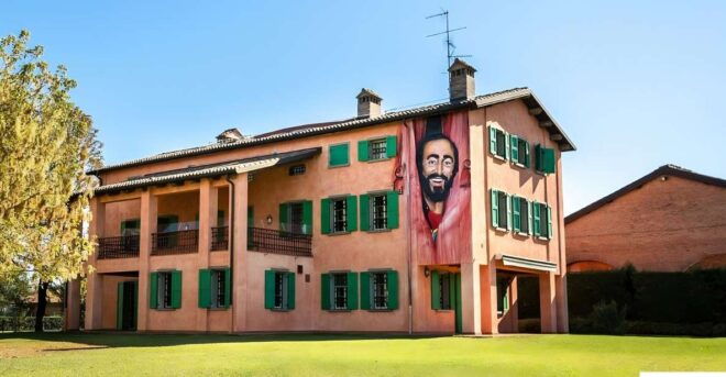 Modena: Luciano Pavarotti House Museum Entry Ticket - Location Details and Entry Ticket Information