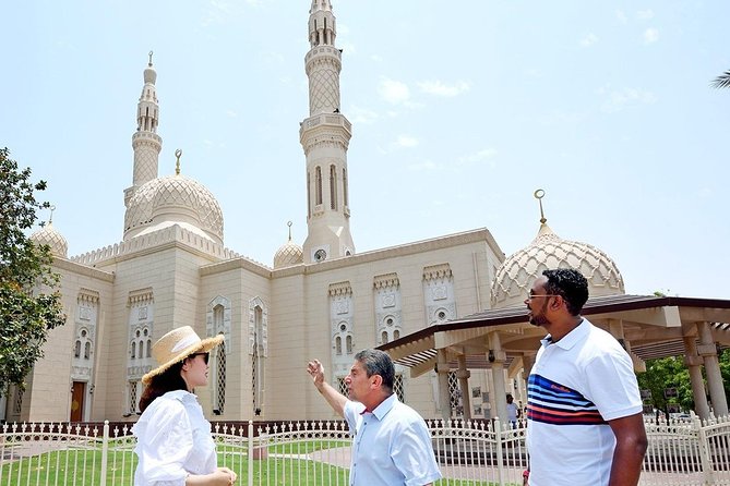 Modern and Traditional Dubai City Tour With Red Desert Safari - Modern Dubai Attractions