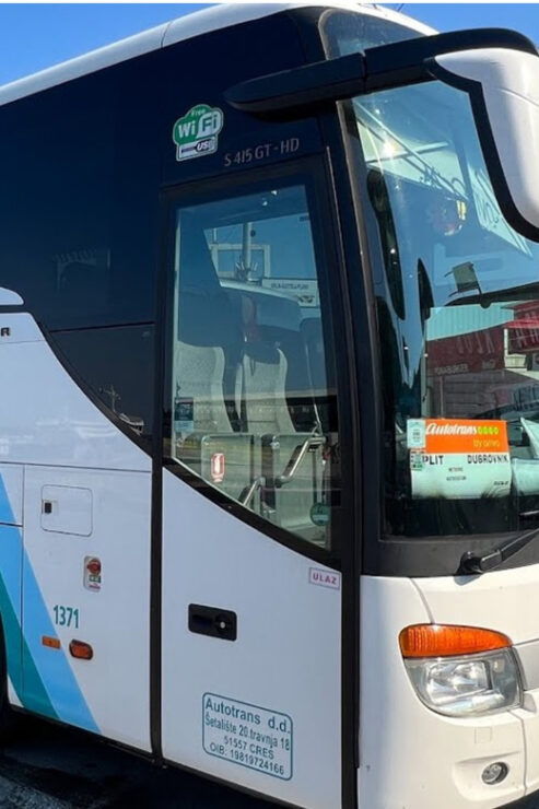 Modern Bus Transfer Between Dubrovnik and Zadar - Booking Your Trip