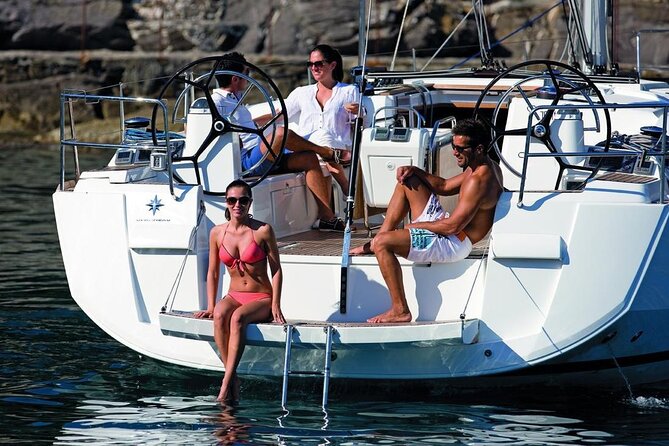 Modern Sailboat Rental for 2 Hours for 12 People Barcelona - Date and Travelers