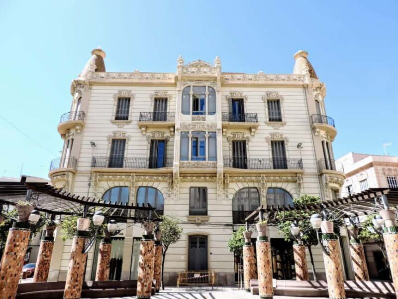 Modernism & Art Deco in Melilla - Who Is This Tour Best For?