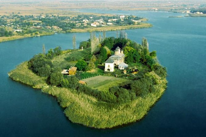 Mogosoaia Palace & Snagov Monastery: Private Tour From Bucharest - Frequently Asked Questions