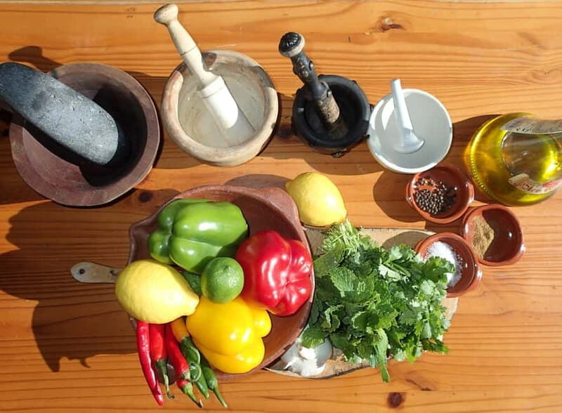 Mojo Workshop Cooking Class in Ancient Canarian Village - Location & Setting: A Slice of Canarian Rural Life