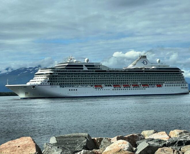 Molde: Atlantic Coast Highway and Bud Village Tour - Preparation and Restrictions
