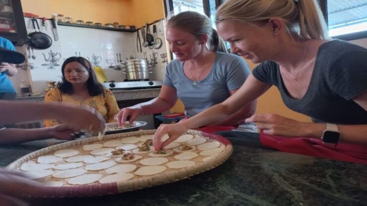 Momo Cooking Class With Home Chef - Experience and Highlights