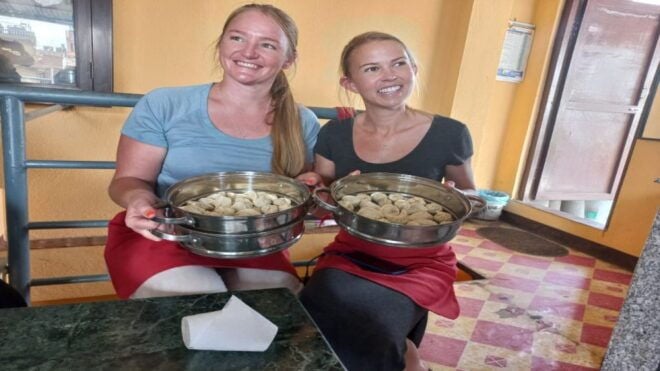 Momo Cooking Class With Home Chef - Location and Logistics