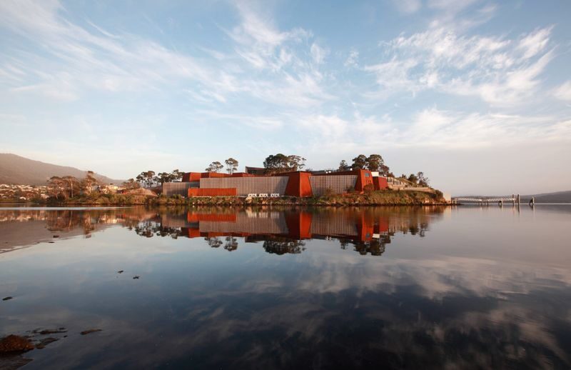 MONA Boat Cruise and Hobart City Morning Tour - At a glance
