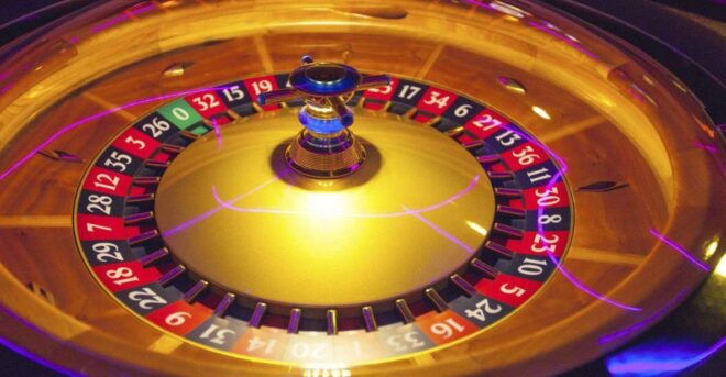 Monaco and Monte Carlo by Night Private Tour - Exploring Famous Landmarks and Attractions