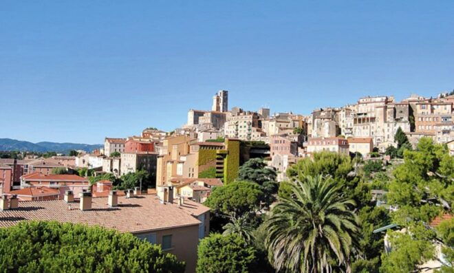 Monaco and Perched Medieval Villages Day Tour From Nice - Exploring the Medieval Village of Eze With Stunning Views