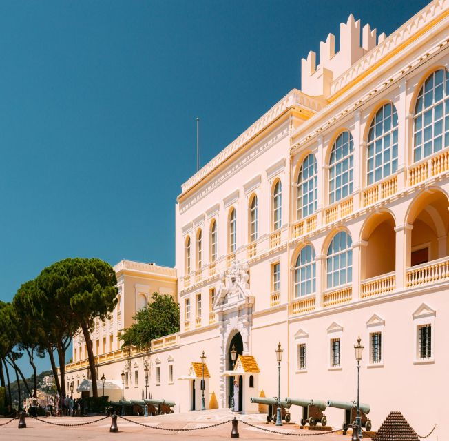 Monaco: City Neighborhoods Self-Guided Audio Tour - Meeting Point