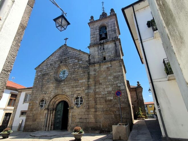 Monção: Fortress and Old Town Guided Tour - Itinerary and Locations