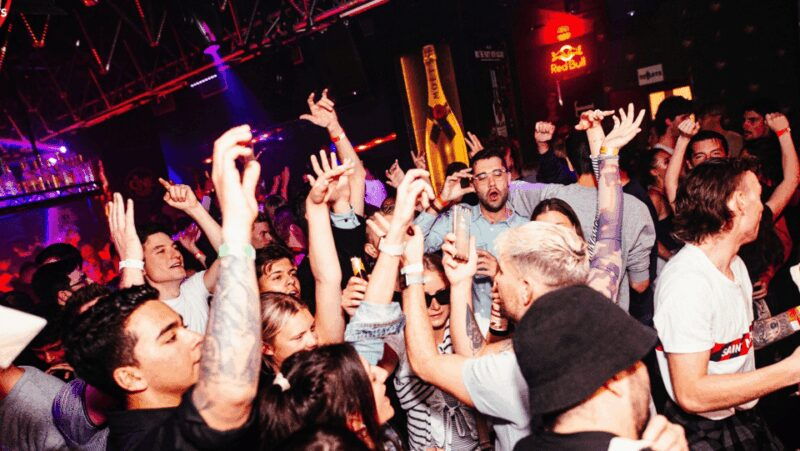 Monday Party in Prague | Admission Ticket - How the Tour is Organized