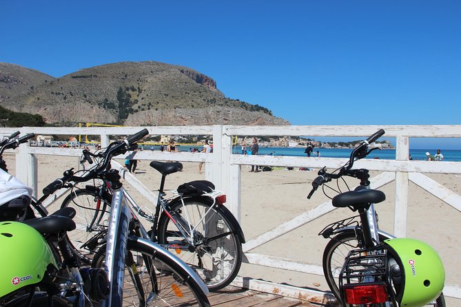 Mondello & The Royal Park of Favorita - Highlights of the Bike Tour