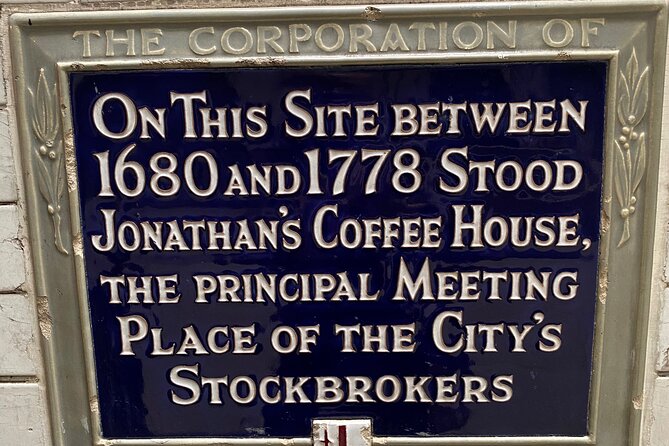 Money and Power in the City Sightseeing Tour - Cancellation Policy