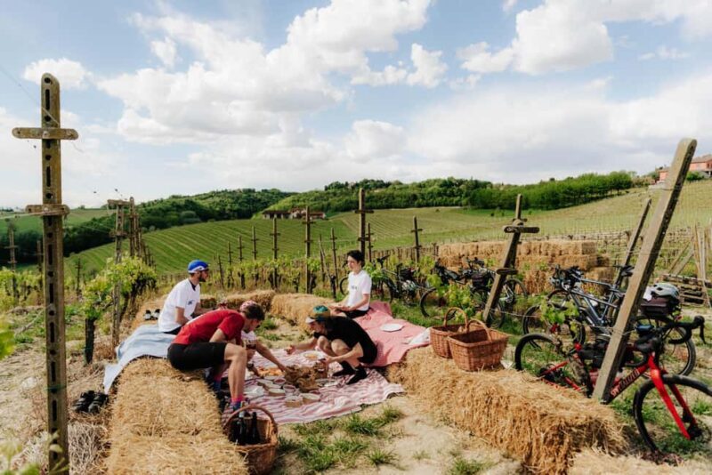 Monferrato Scenic Bike Tour and Infernot Secret Cellar Visit - Good To Know