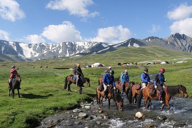Mongolia Nomad Trek • 15-Day Mongolia - Itinerary Highlights