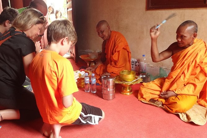 Monk Blessing Ceremony - Meeting and Pickup