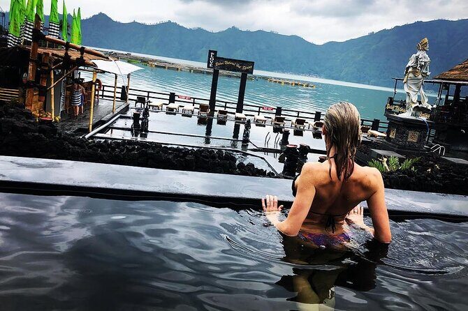 Monkey Forest, Holy Water Temple & Hot Springs Tours - FAQ