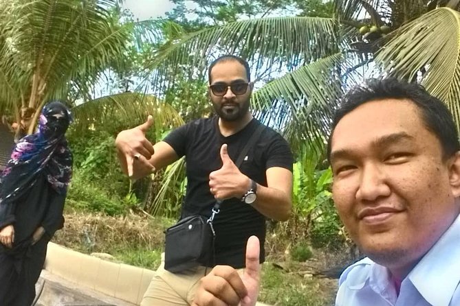 Monkey Hill, Eagle and Firefly Tour - Pickup Details