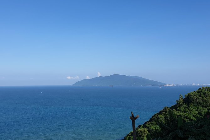 Monkey Mountain,Marble Mountain and Hai Van Pass - Inclusions: Private Transportation and Dinner