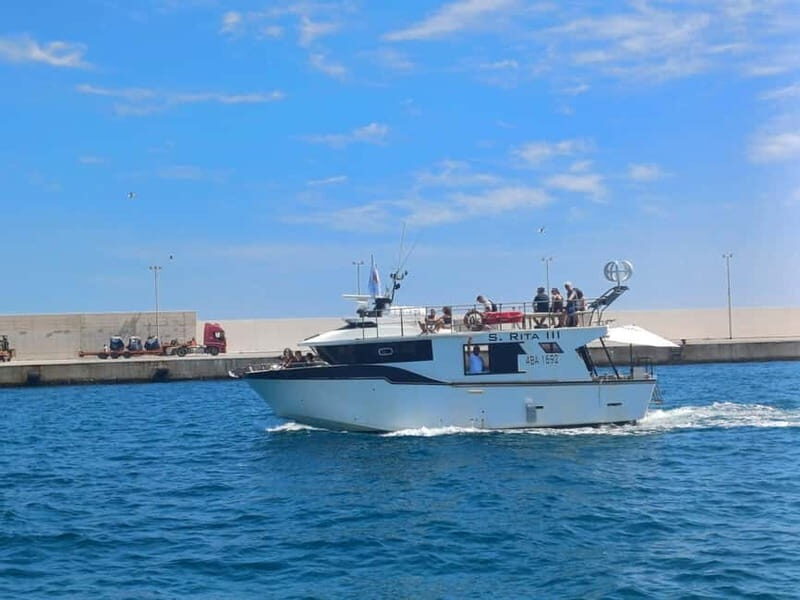 Monopoli: Boat Tour with Swim Stop in the Adriatic Sea - An Authentic Coastal Experience with Beautiful Views