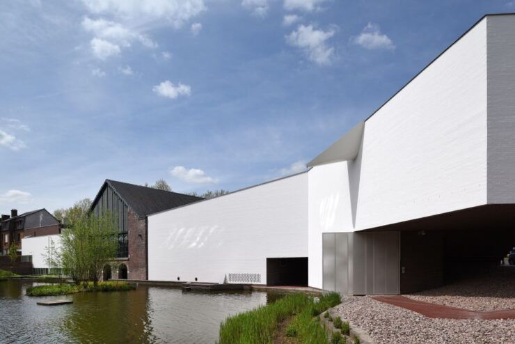 Mons: Mons Memorial Museum Entry Ticket - Experience at the Mons Memorial Museum