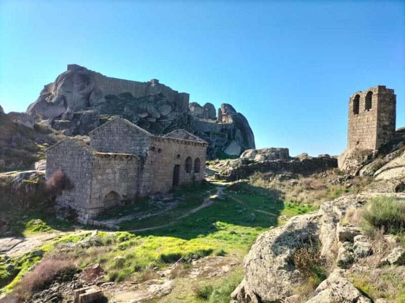 Monsanto (TV Game of Thrones): Private Day Tour from Lisbon - The Value and Experience