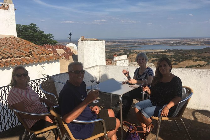 Monsaraz and Wine Tasting Tour From Évora - Scenic Views and Artificial Lake