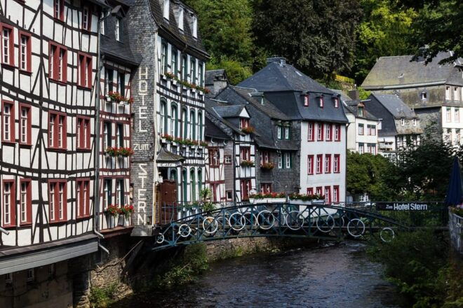 Monschau - Old Town Private Guided Tour - Meeting Point Details