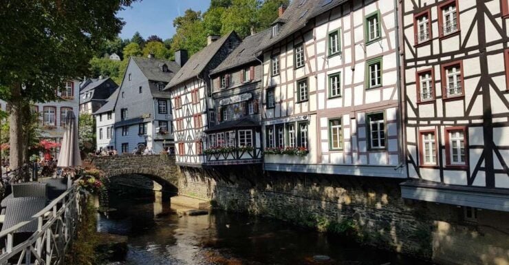 Monschau - Old Town Private Guided Tour - Booking Information