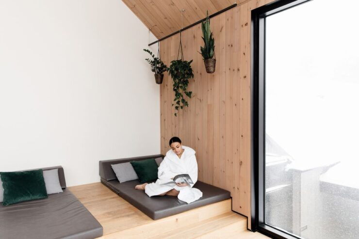 Mont-Saint-Hilaire: Nordic Spa Thermal Experience - Spa Location and Overview