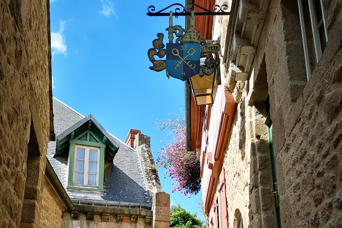 Mont Saint-Michel Day Trip From Bayeux (Shared Tour) - Convenience of a Guided Tour