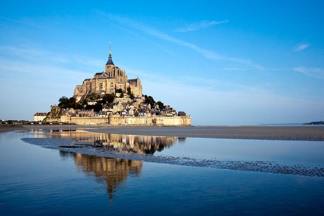 Mont Saint Michel Guided Tour With Abbey Visit From Paris - Tour Highlights